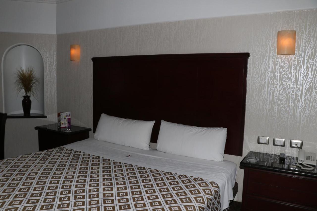 Motel Marina Marbella Tijuana Esterno foto