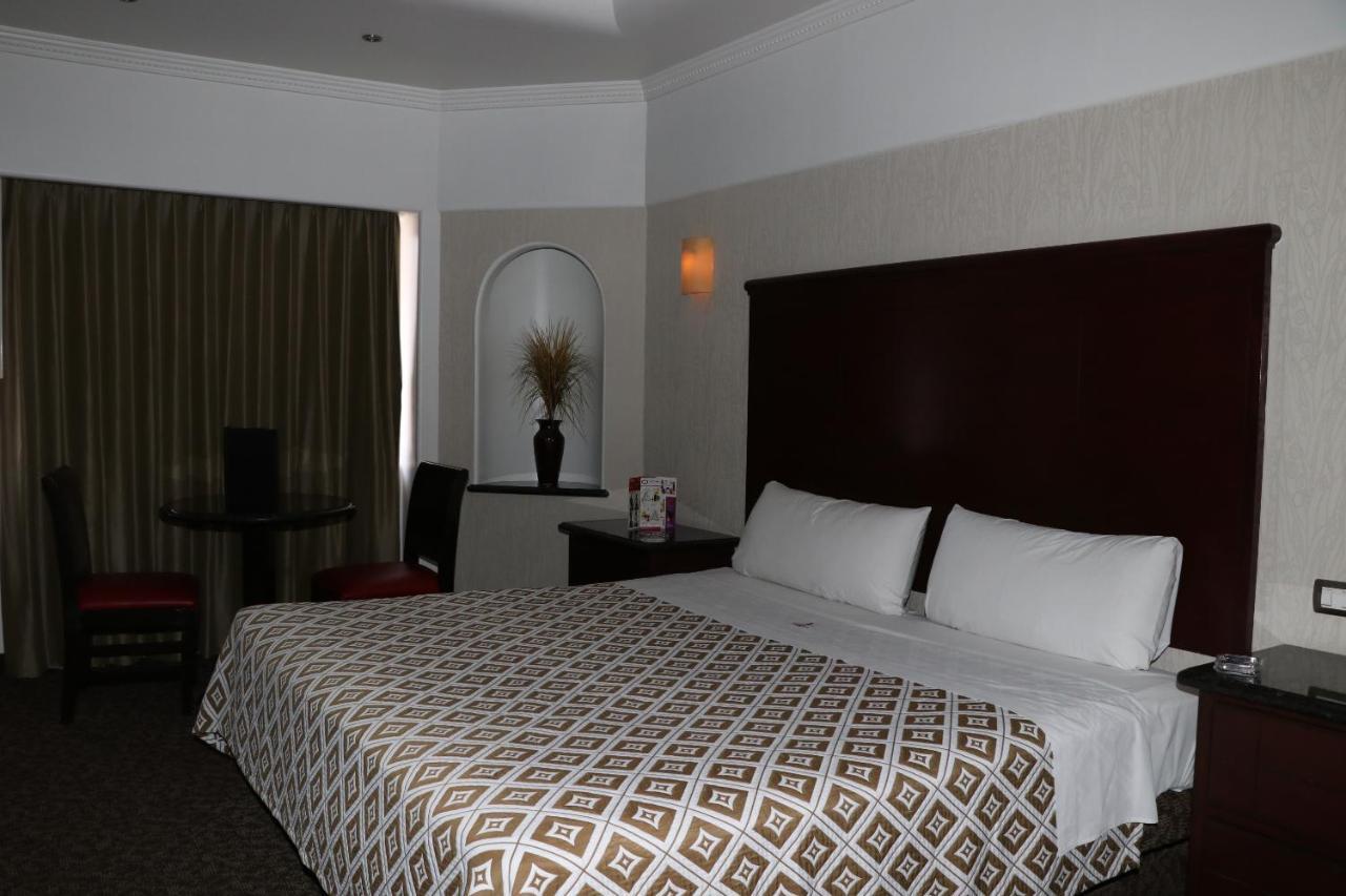 Motel Marina Marbella Tijuana Esterno foto