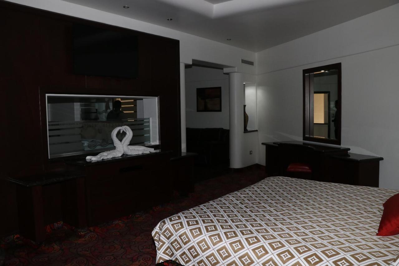 Motel Marina Marbella Tijuana Esterno foto
